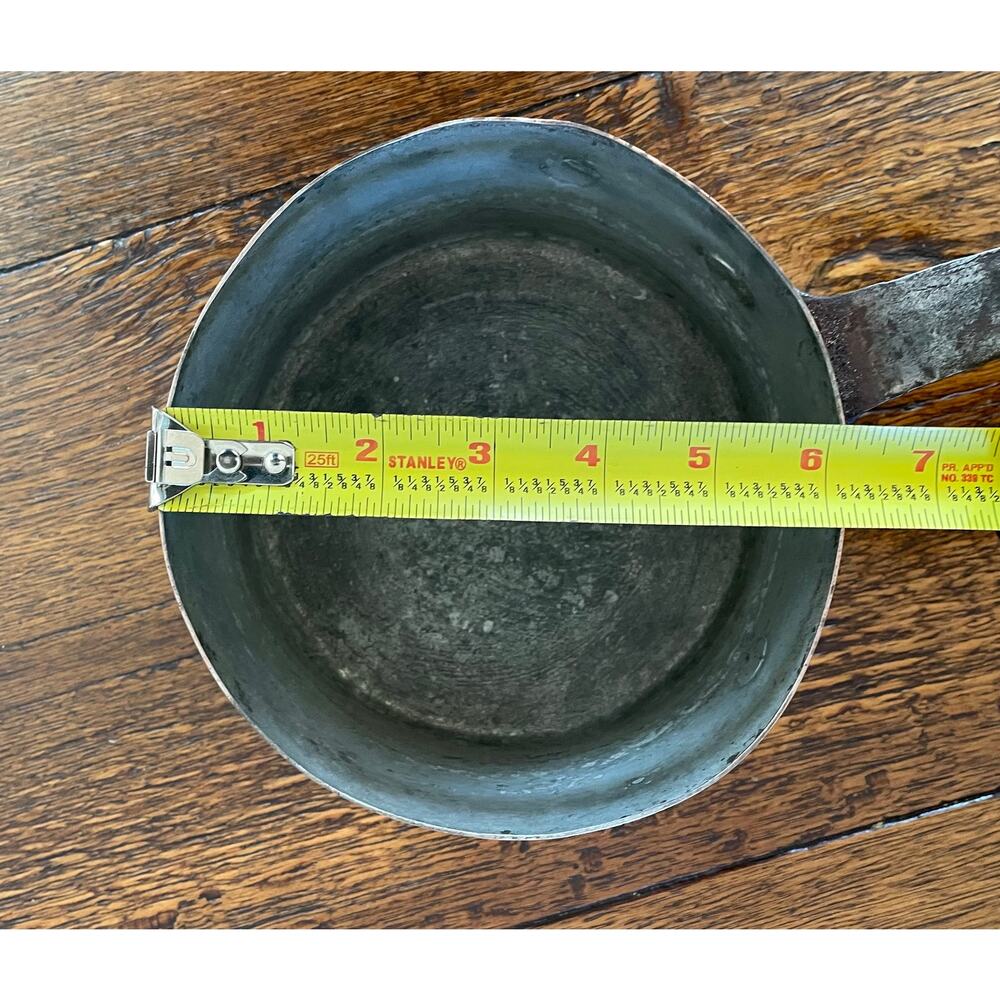 Vintage French Copper Saucepan with Cast Iron Handle - Picture 9 of 11